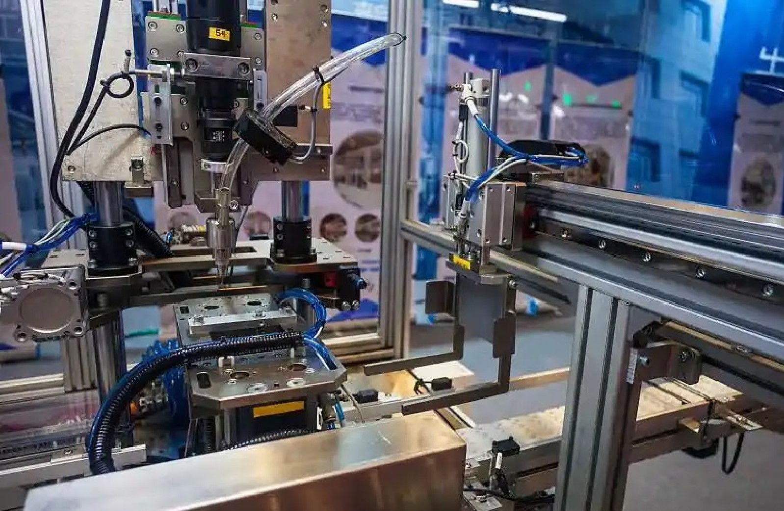 电气自动化2.jpg 电气自动化2.jpg