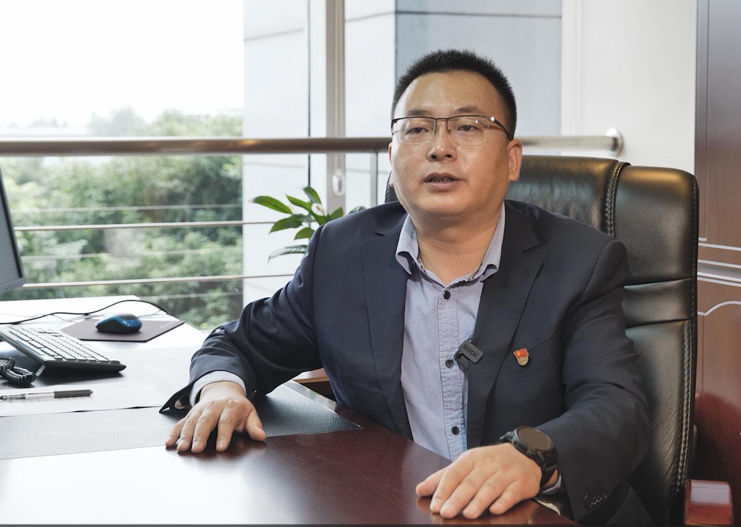 王之成.jpg 王之成.jpg