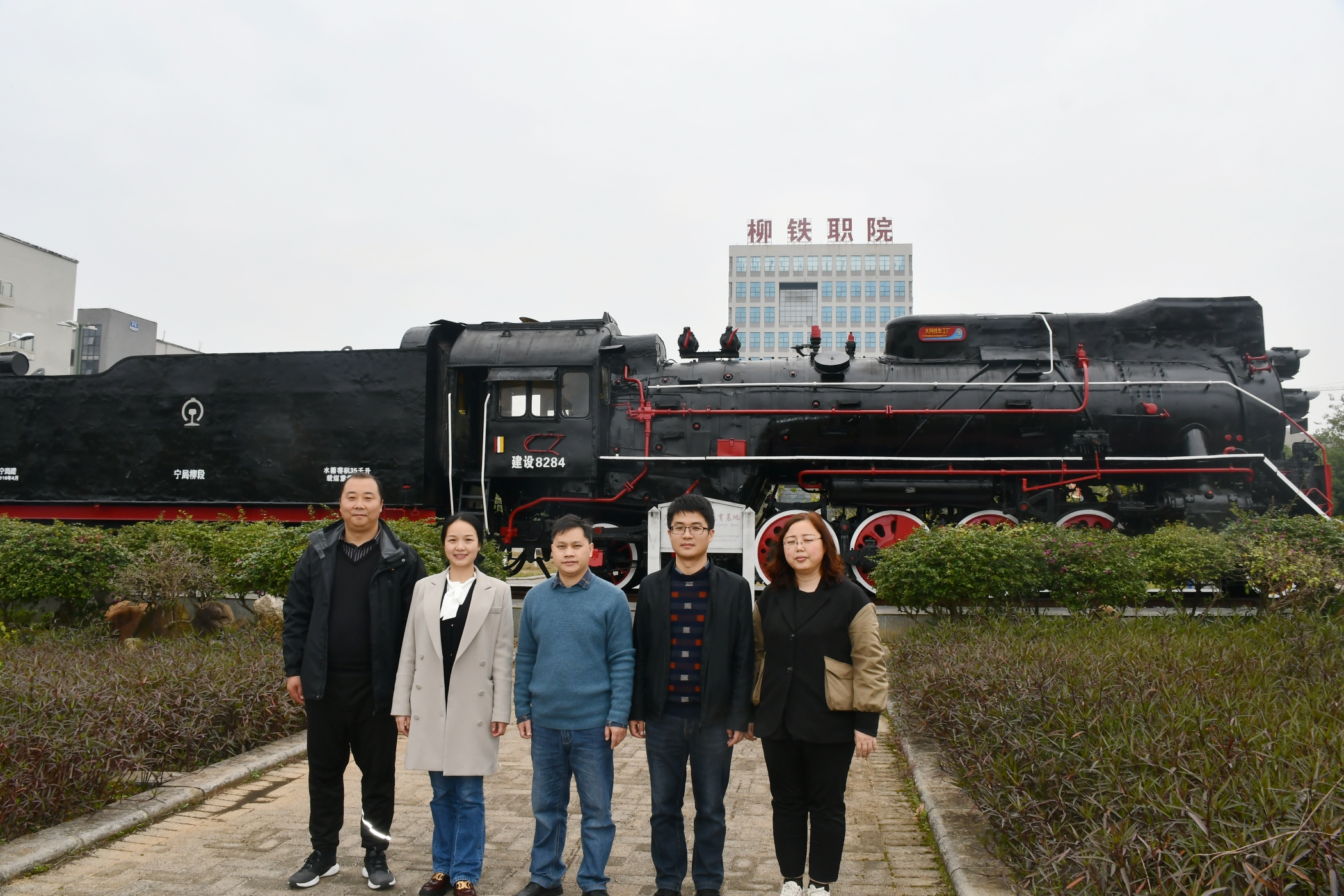 DSC_85521.jpg DSC_85521.jpg