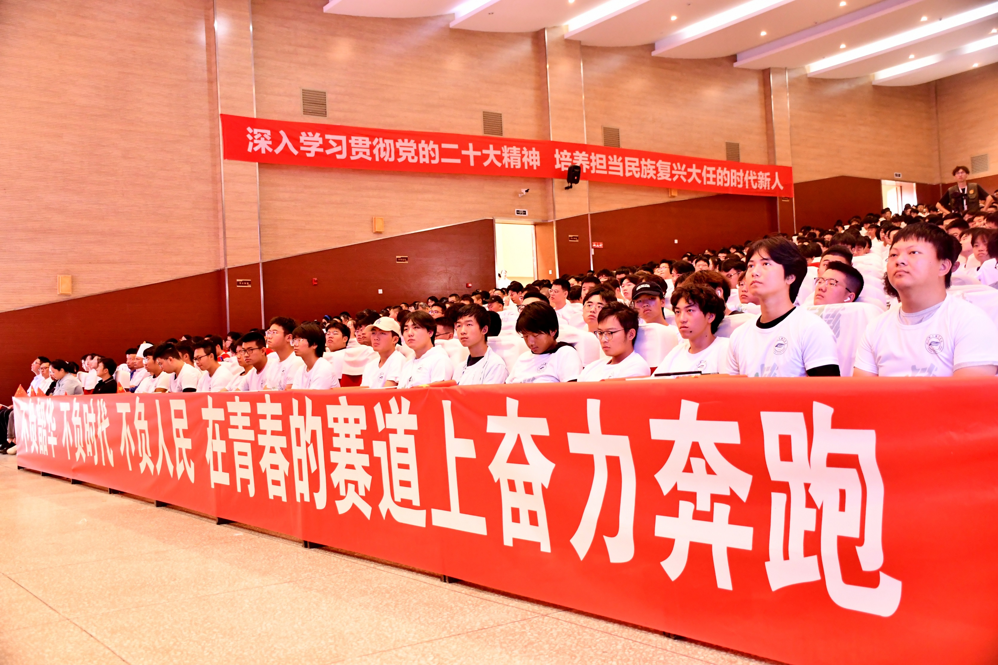 DSC_2980.JPG DSC_2980.JPG